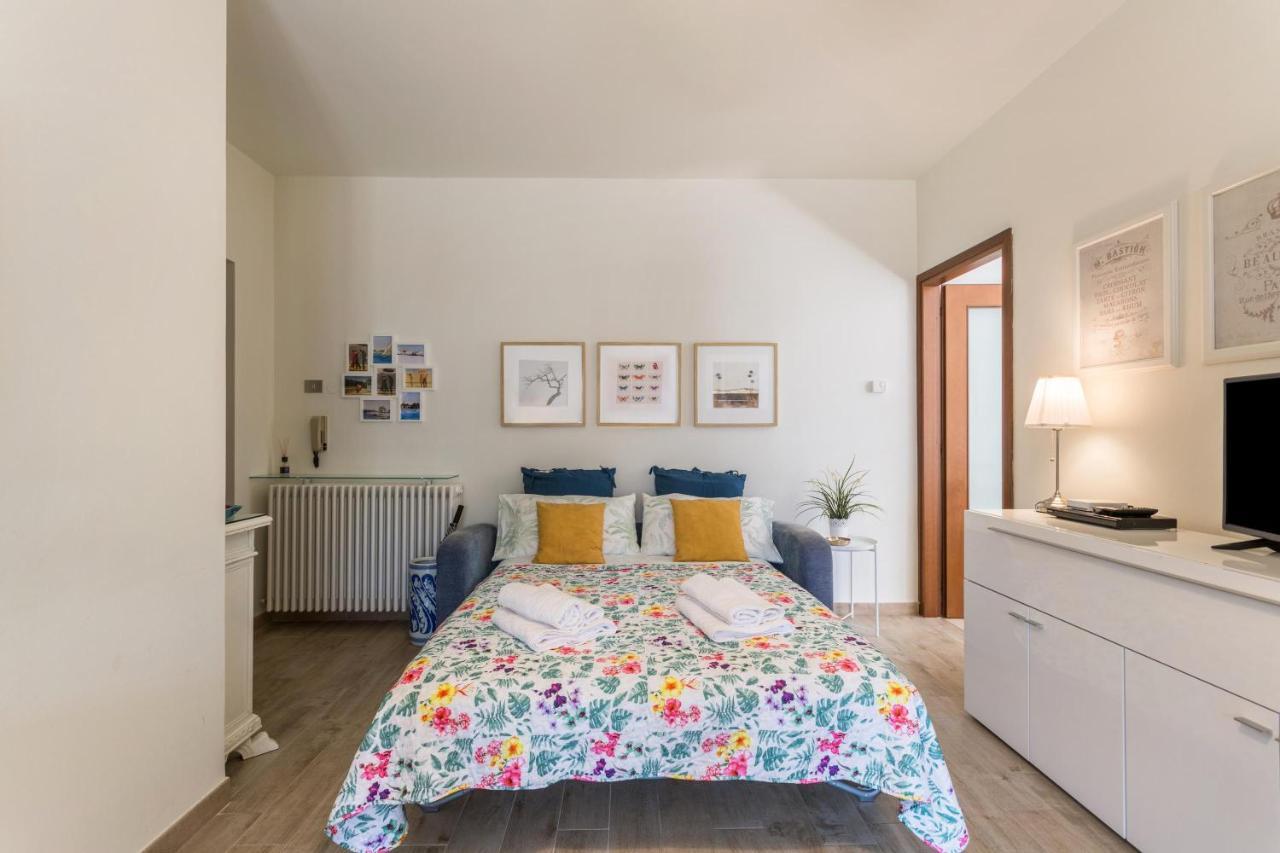 La Terrazza Apartment Brunate Exterior photo